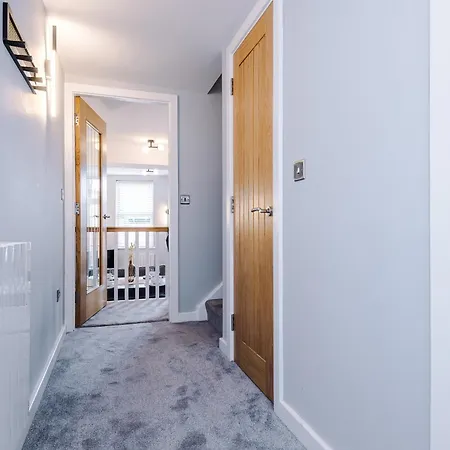 House 3 - 2 Bed Duplex