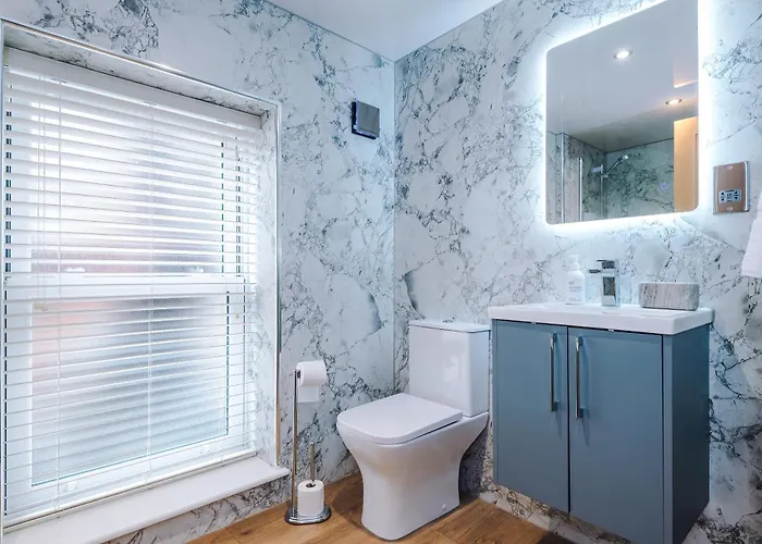 House 3 - 2 Bed Duplex * Harrogate