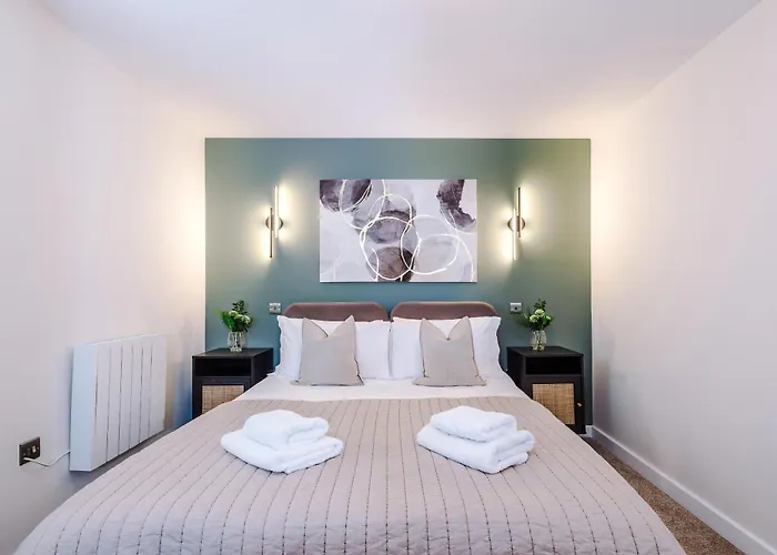 House 3 - 2 Bed Duplex شقة *