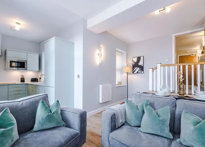 شقة House 3 - 2 Bed Duplex *