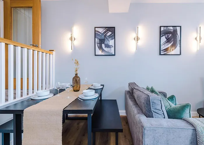 شقة House 3 - 2 Bed Duplex هاروغايت