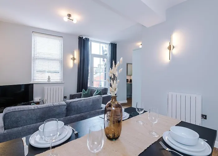 شقة House 3 - 2 Bed Duplex